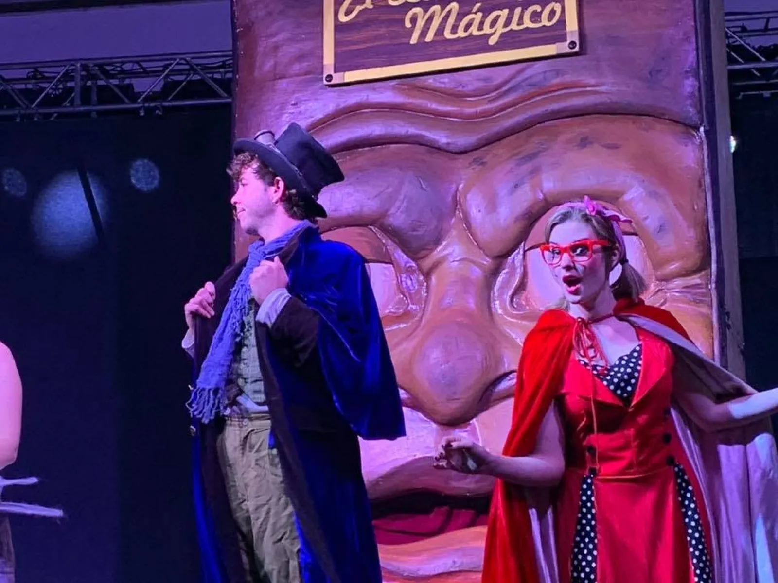 Imagen del musical El gran libro mágico (2012)