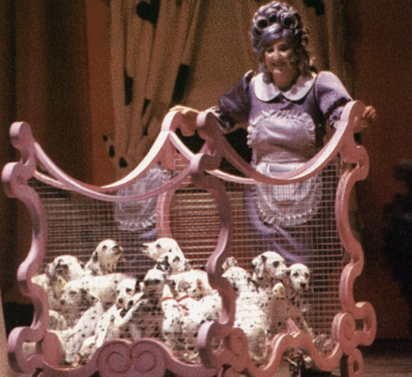 Imagen del musical 101 dálmatas (2001)