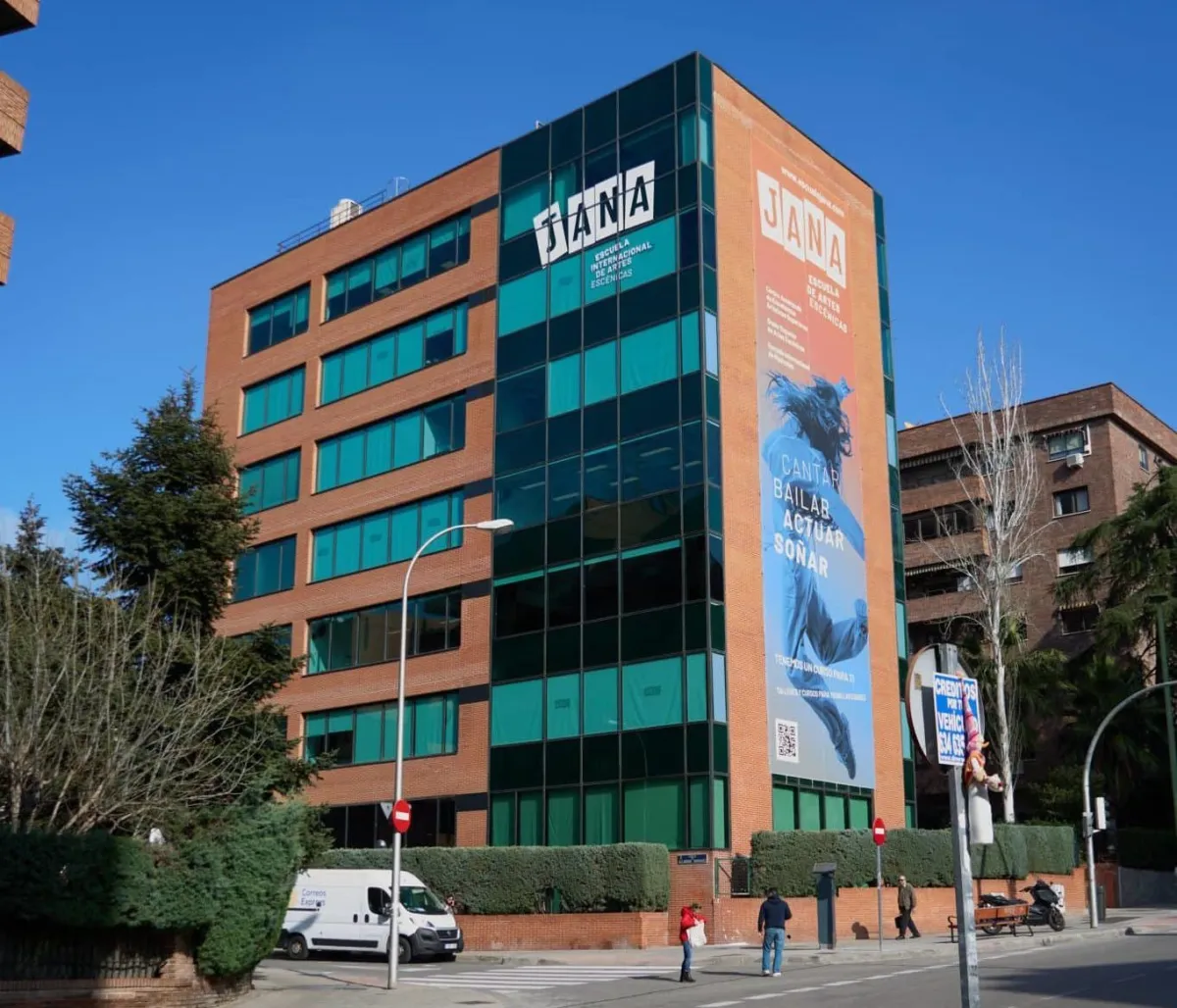 Escuela Internacional de Artes Escénicas JANA