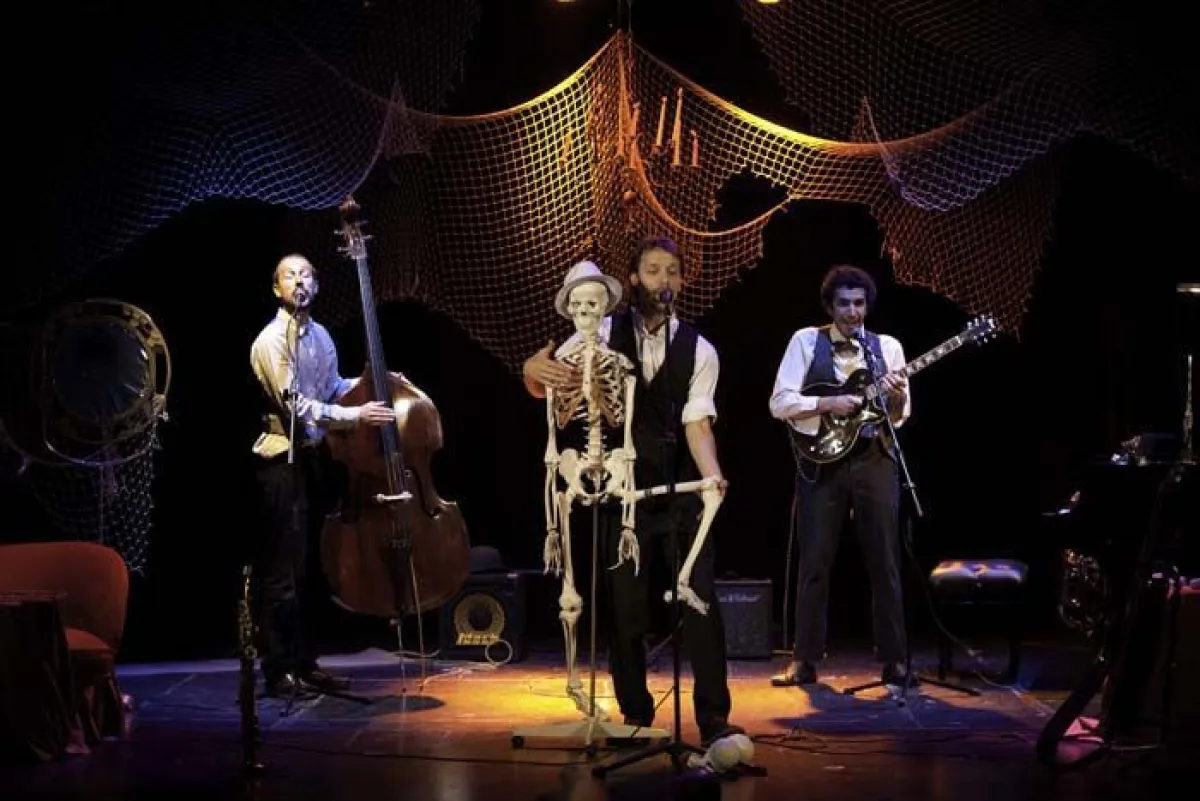 'El Mago de Oz' renueva su magia en el Teatro Sanpol junto al Polka Theatre de Londres