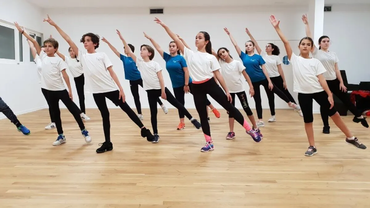 International Dance School (IDS)