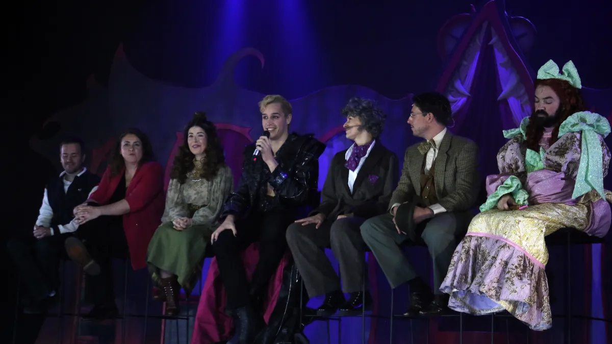 «Drácula, una comedia terrorífica» aterriza en el Rooftop Lírico del Teatro Calderón: estuvimos en su presentación y pase gráfico