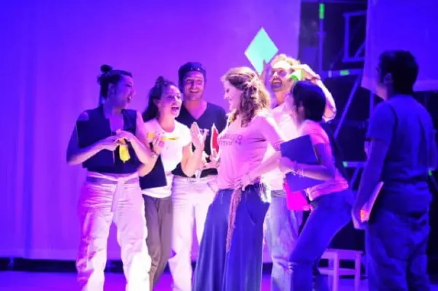 Imagen del musical Enamorados anónimos (2008)