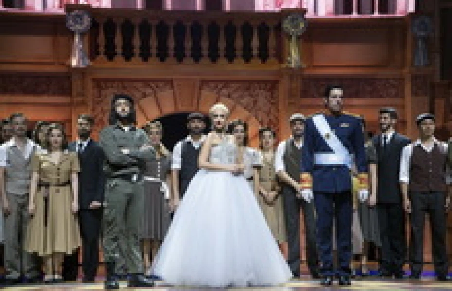 Imagen del musical Evita (2015)