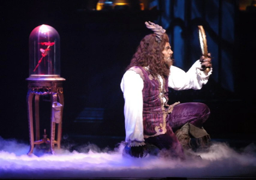 La bella y la bestia (2007)