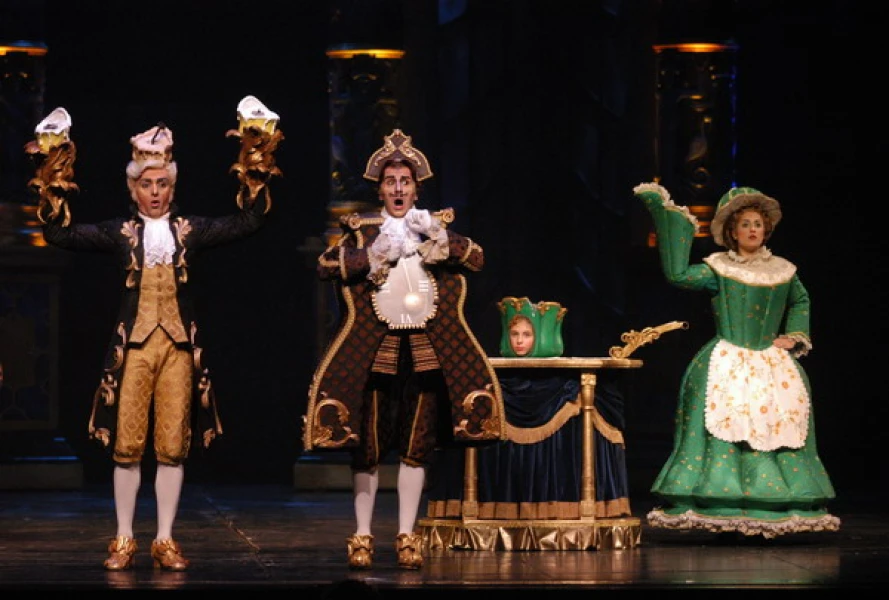 La bella y la bestia (2007)