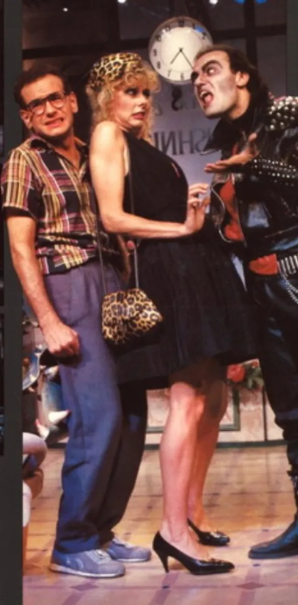 Imagen del musical La botiga dels horrors (1987)