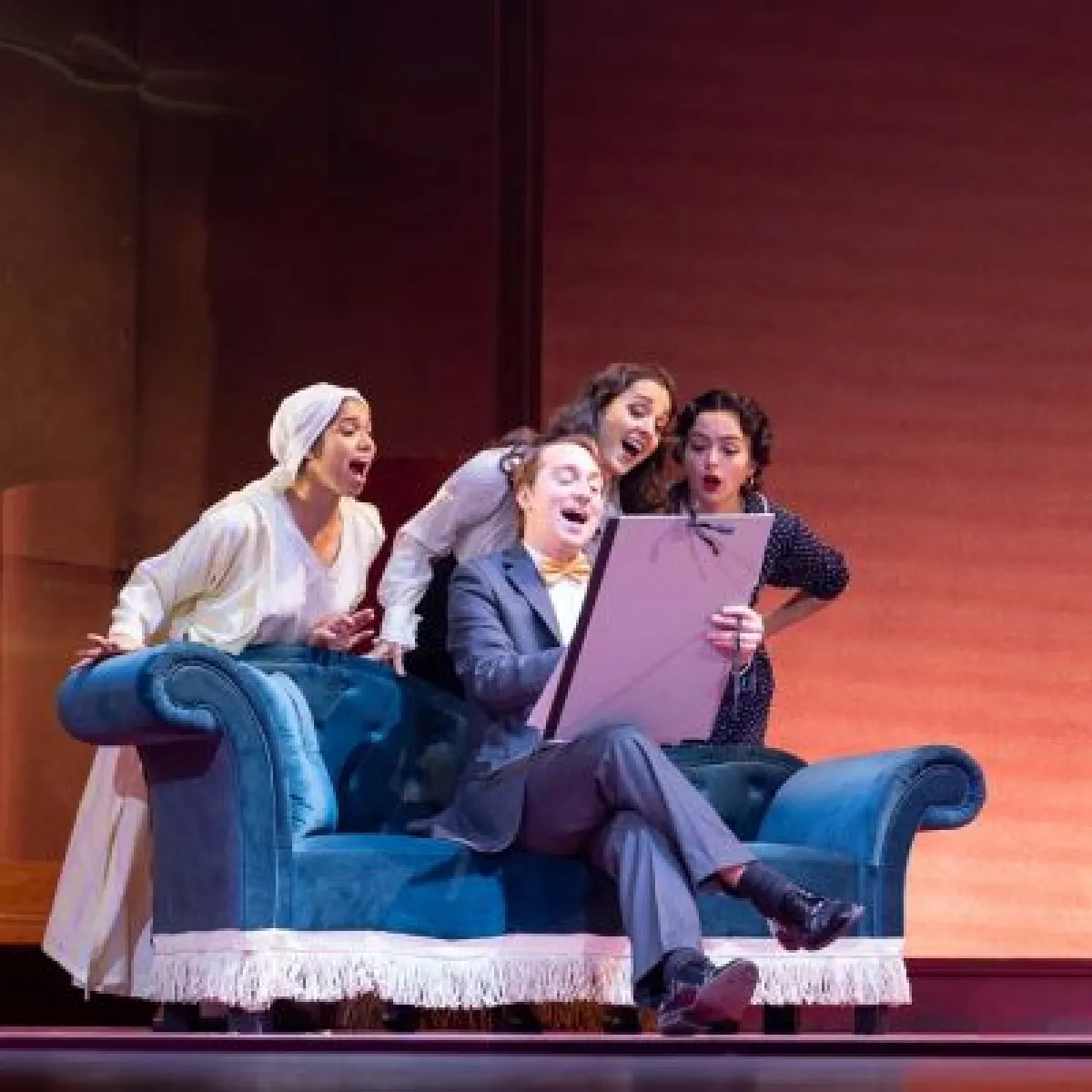 Imagen del musical El tiempo entre costuras