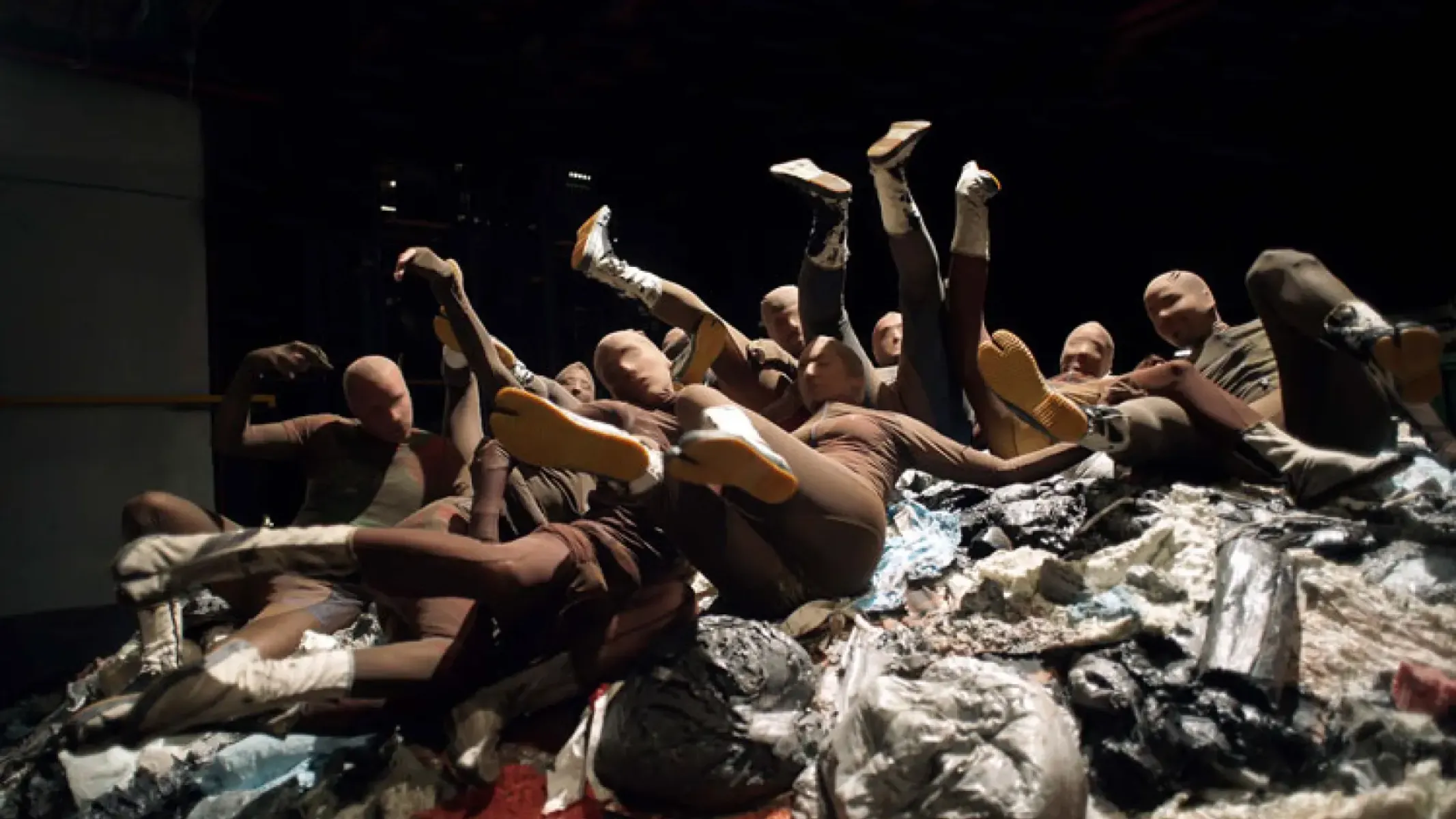 Imagen del musical Ascenso y caída de la ciudad de Mahagonny (2010)