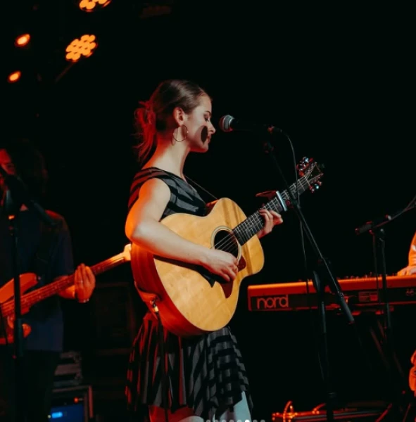 Mia Lardner