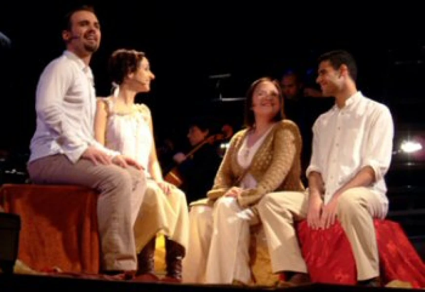 Jugant a Rodgers (2003)