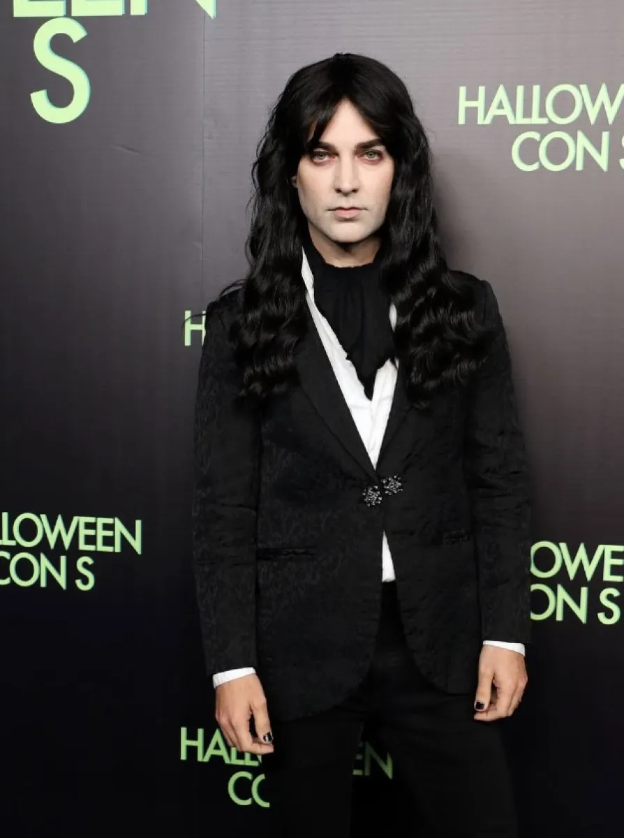 Andrés Navarro²