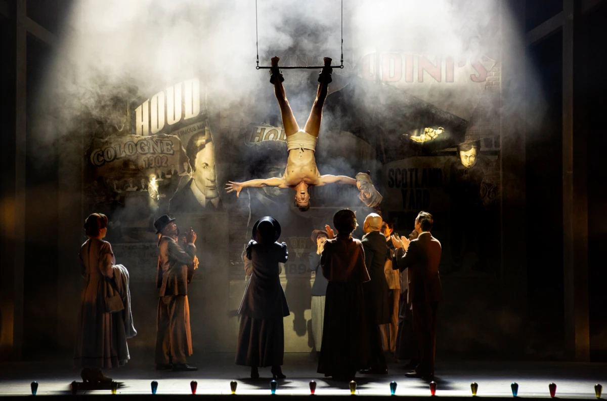 El Teatro Calderón abre sus puertas a la magia: se estrena Houdini, un musical mágico