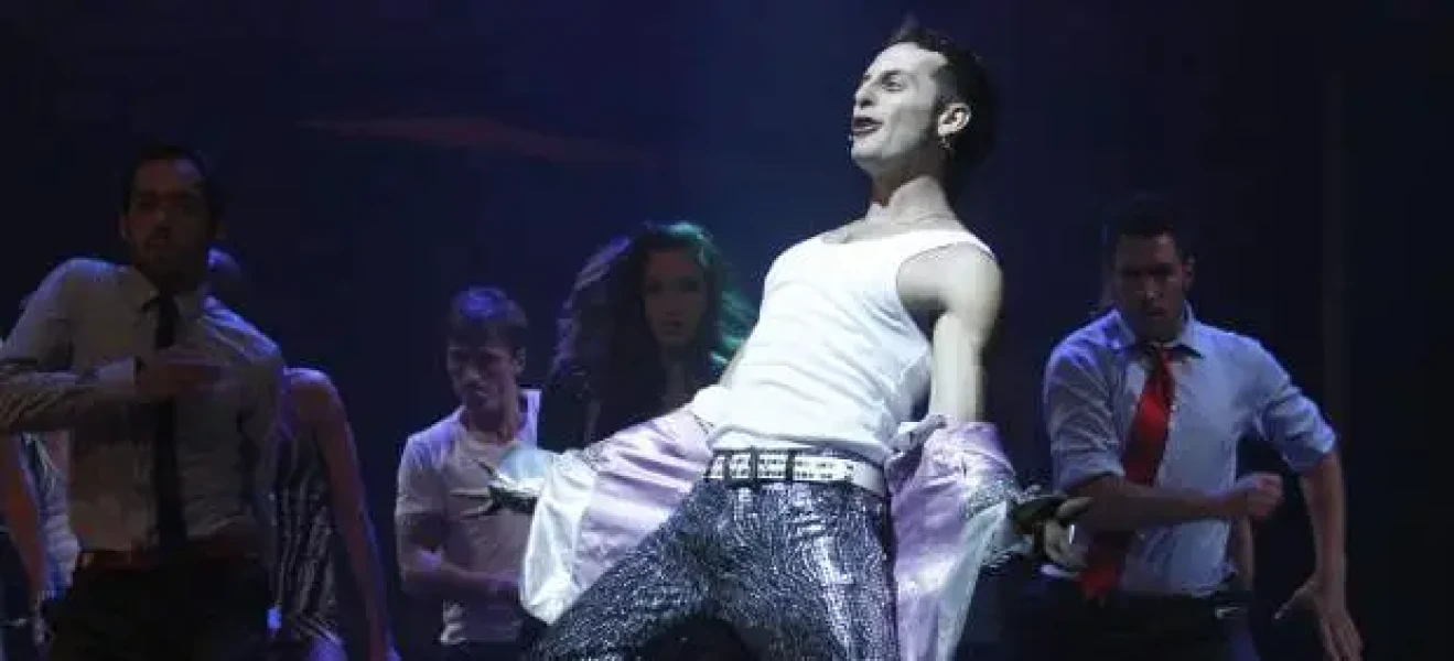 Imagen del musical Más de 100 mentiras (2011)
