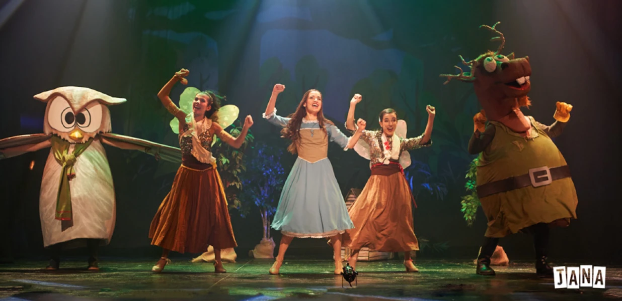 La bella durmiente y el bosque escondido