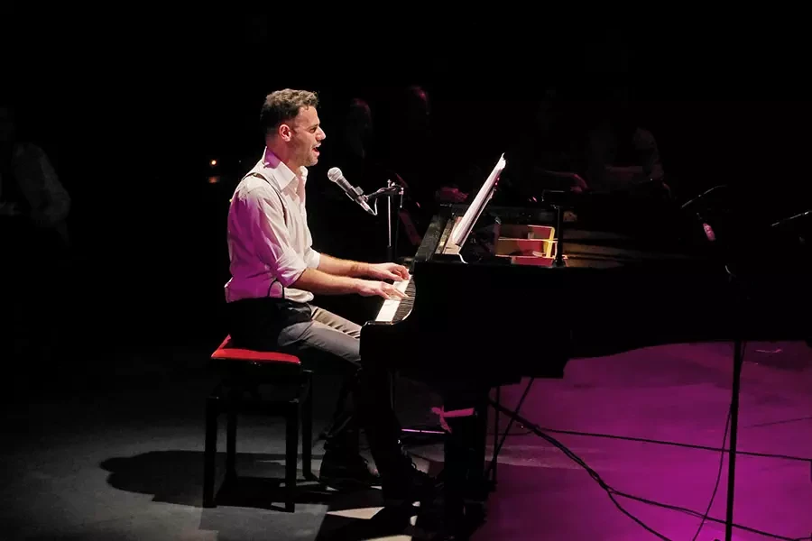 Imagen del musical Something’s Coming, un tributo a Sondheim (2015)