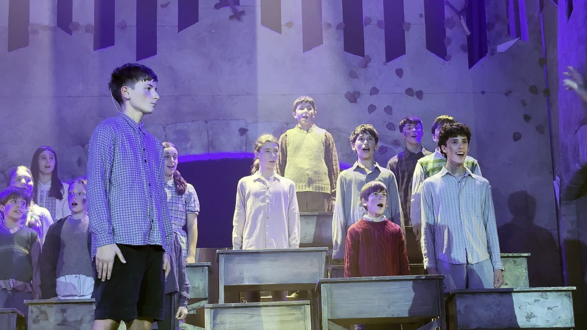 "Los Chicos del Coro" conquistan la Navidad valenciana en el Teatro Olympia