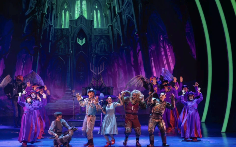Imagen del musical El mago de Oz (2025)
