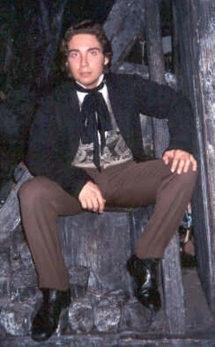 Luis Amando