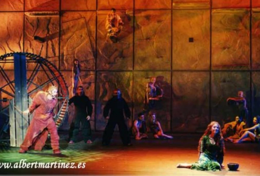 Imagen del musical Notre Dame de Paris (2001)