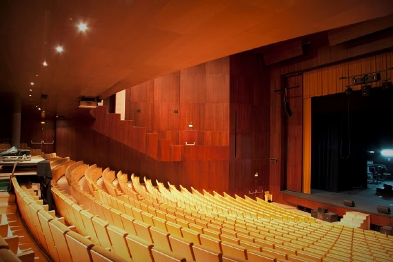 Teatro Auditorio Roquetas de Mar en Roquetas de mar