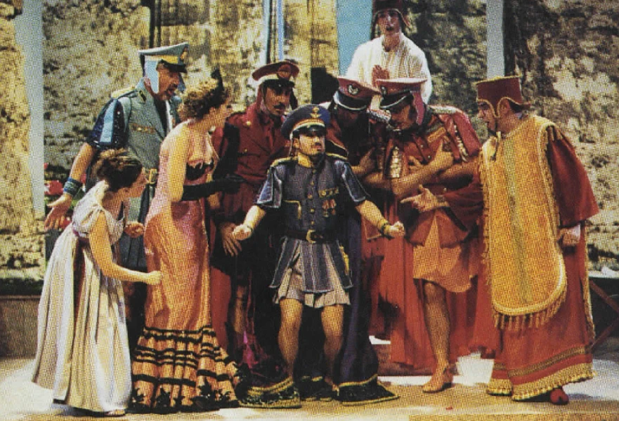 Imagen del musical La bella Helena (2001)
