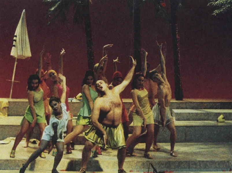 Imagen del musical La bella Helena (2001)