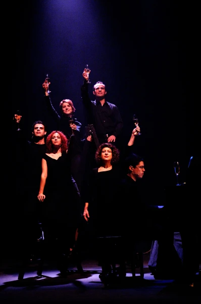 Imagen del musical Tu, Jo, Ell, Ella… i 10 anys més (2006)