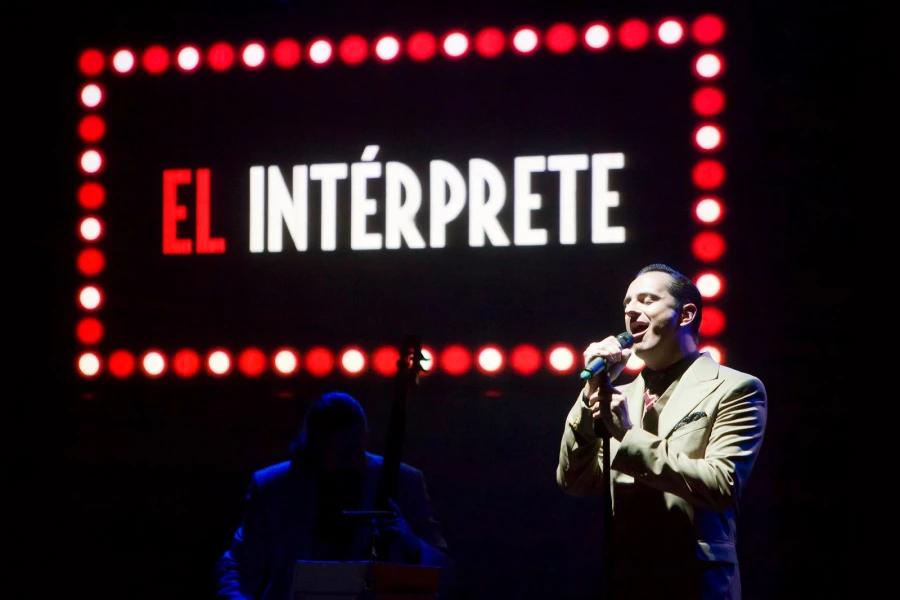Asier Etxeandía