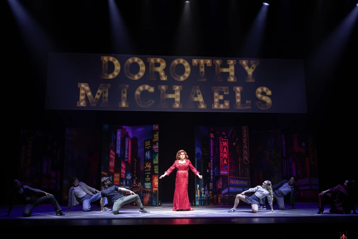 ¡Málaga se viste de Broadway! 'Tootsie' se estrena por todo lo alto en el Teatro del Soho CaixaBank