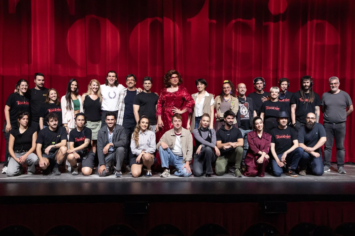 ¡Málaga se viste de Broadway! 'Tootsie' se estrena por todo lo alto en el Teatro del Soho CaixaBank