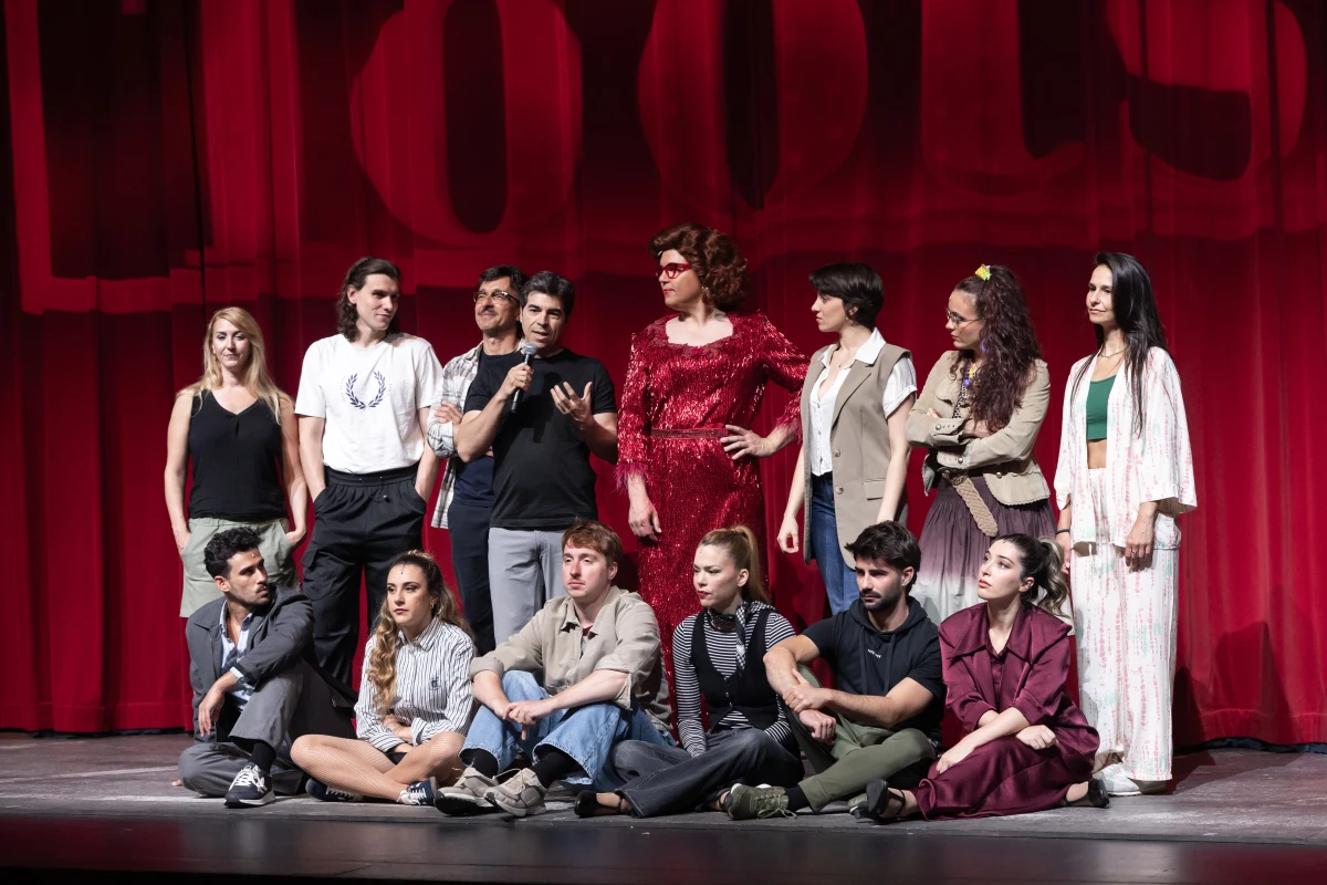 ¡Málaga se viste de Broadway! 'Tootsie' se estrena por todo lo alto en el Teatro del Soho CaixaBank