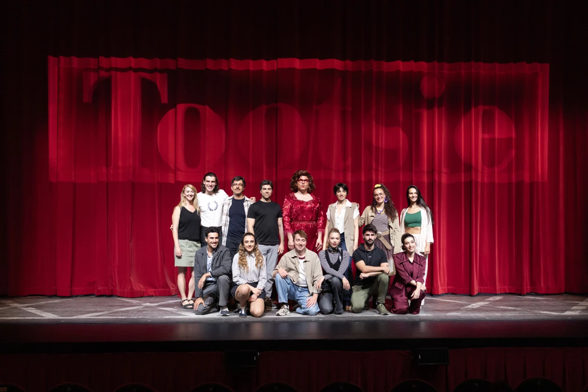 ¡Málaga se viste de Broadway! 'Tootsie' se estrena por todo lo alto en el Teatro del Soho CaixaBank