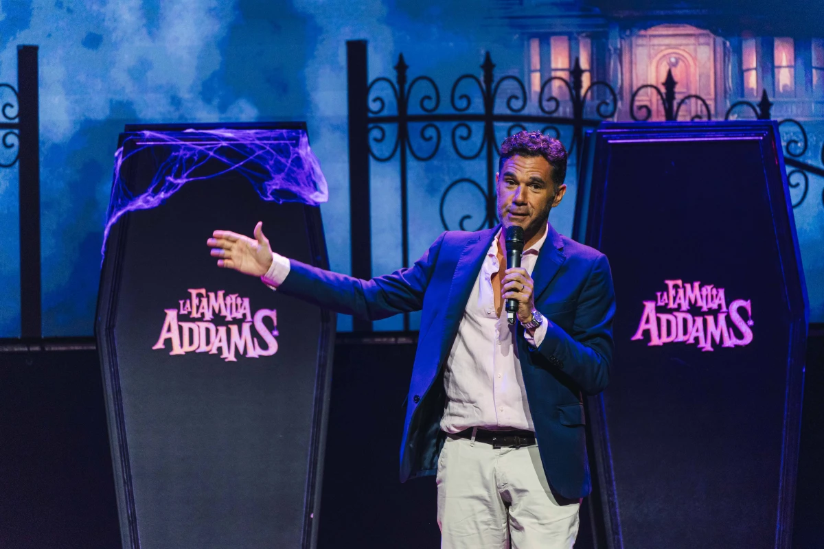 Natalia Millán, Javier Navares y Cristina Picos lideran el lúgubre y estelar reparto de ‘La Familia Addams’ en Madrid