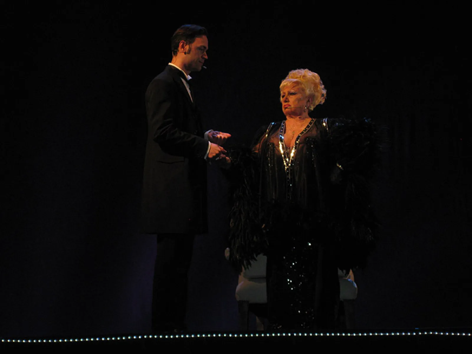 Imagen del musical El amor de Miss Amores (2011)