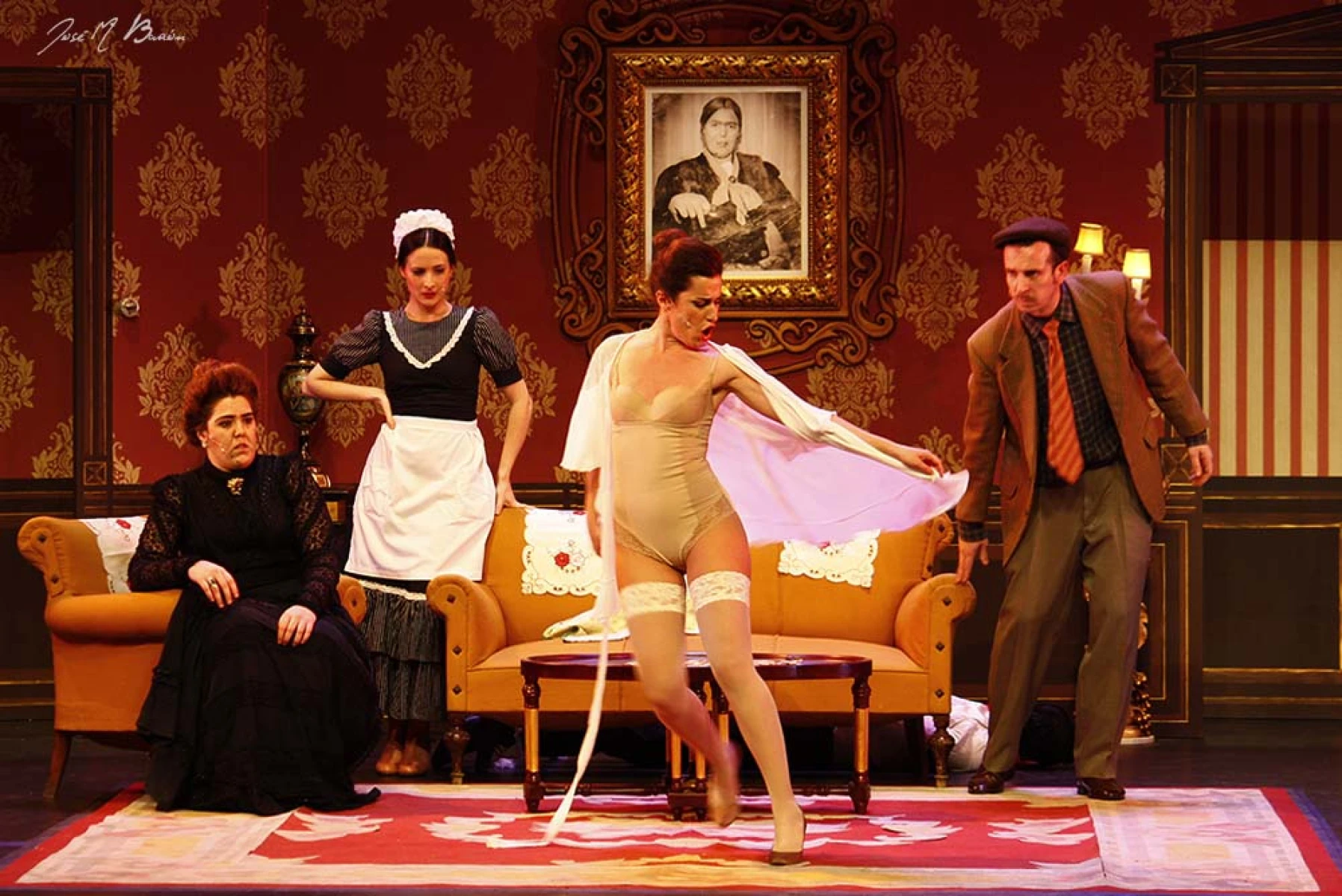 Imagen destacada de Las nueve y cuarenta y tres (2013)