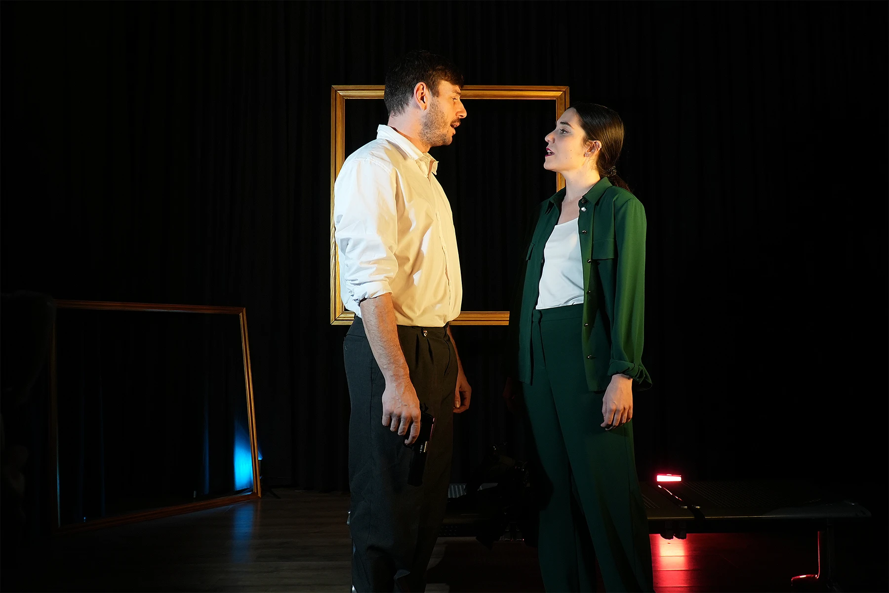 Imagen del musical No todos los cuadros tienen la misma luz